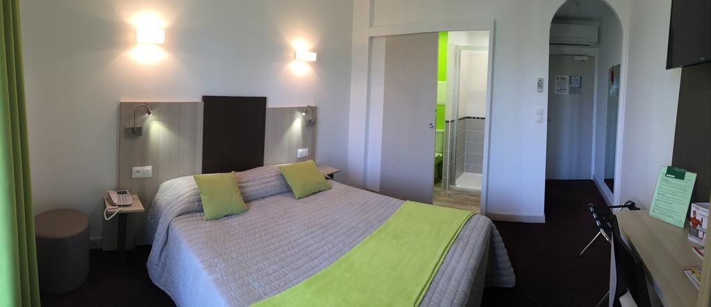 אוש Hotel Robinson מראה חיצוני תמונה