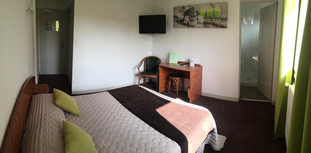אוש Hotel Robinson מראה חיצוני תמונה