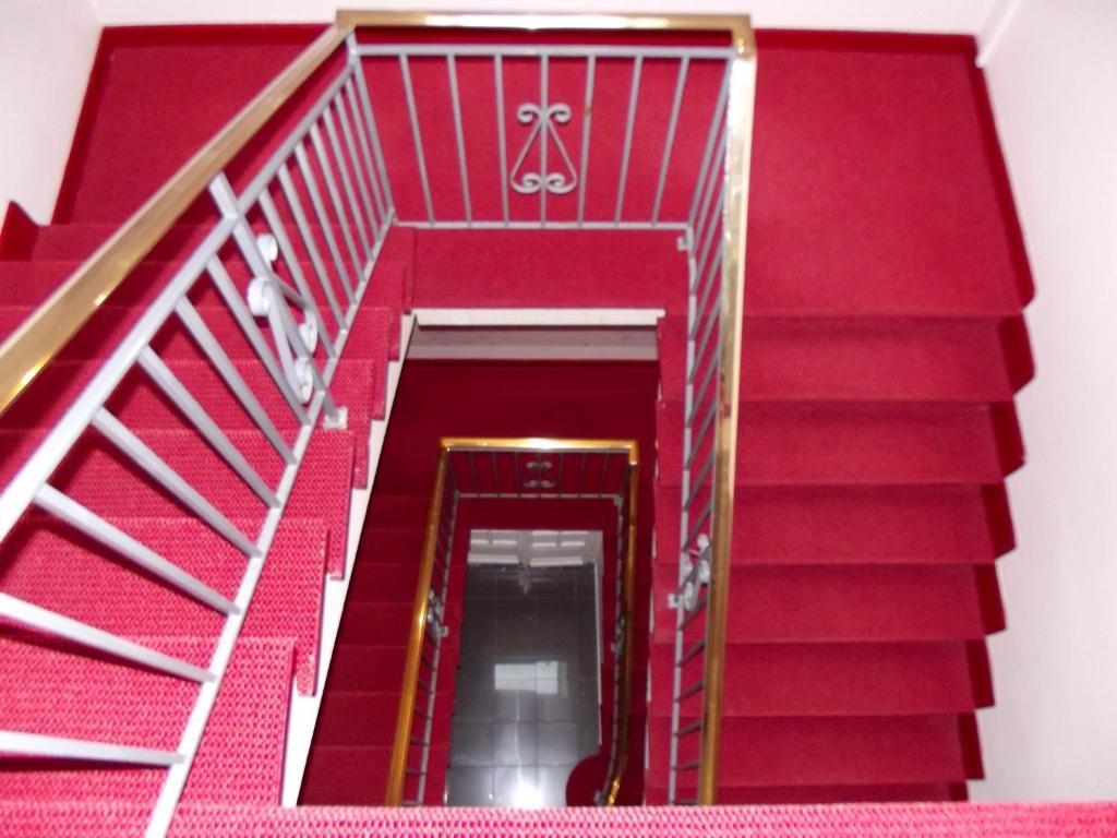 אוש Hotel Robinson מראה חיצוני תמונה