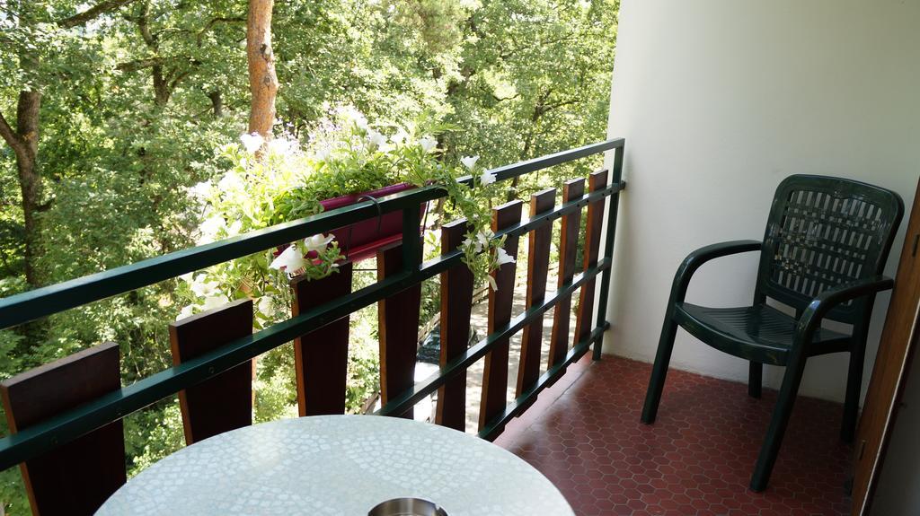 אוש Hotel Robinson מראה חיצוני תמונה