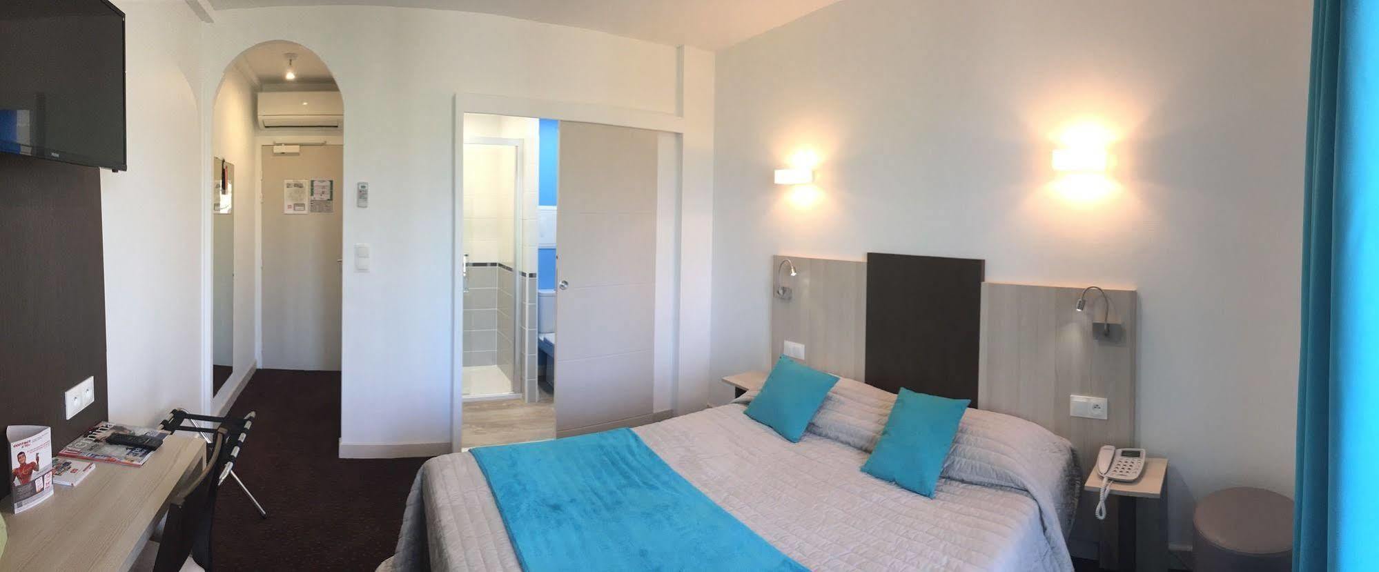 אוש Hotel Robinson מראה חיצוני תמונה